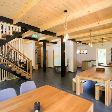 Tatransky Medved * דמנובסקה דולינה